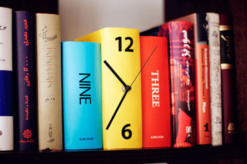 Book Clock, por Shokoofeh Z.Dezfuli